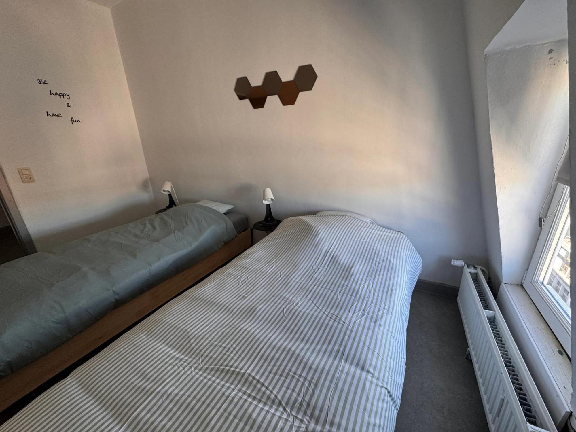 Charming In Centre With Parking Included Apartment Lüttich